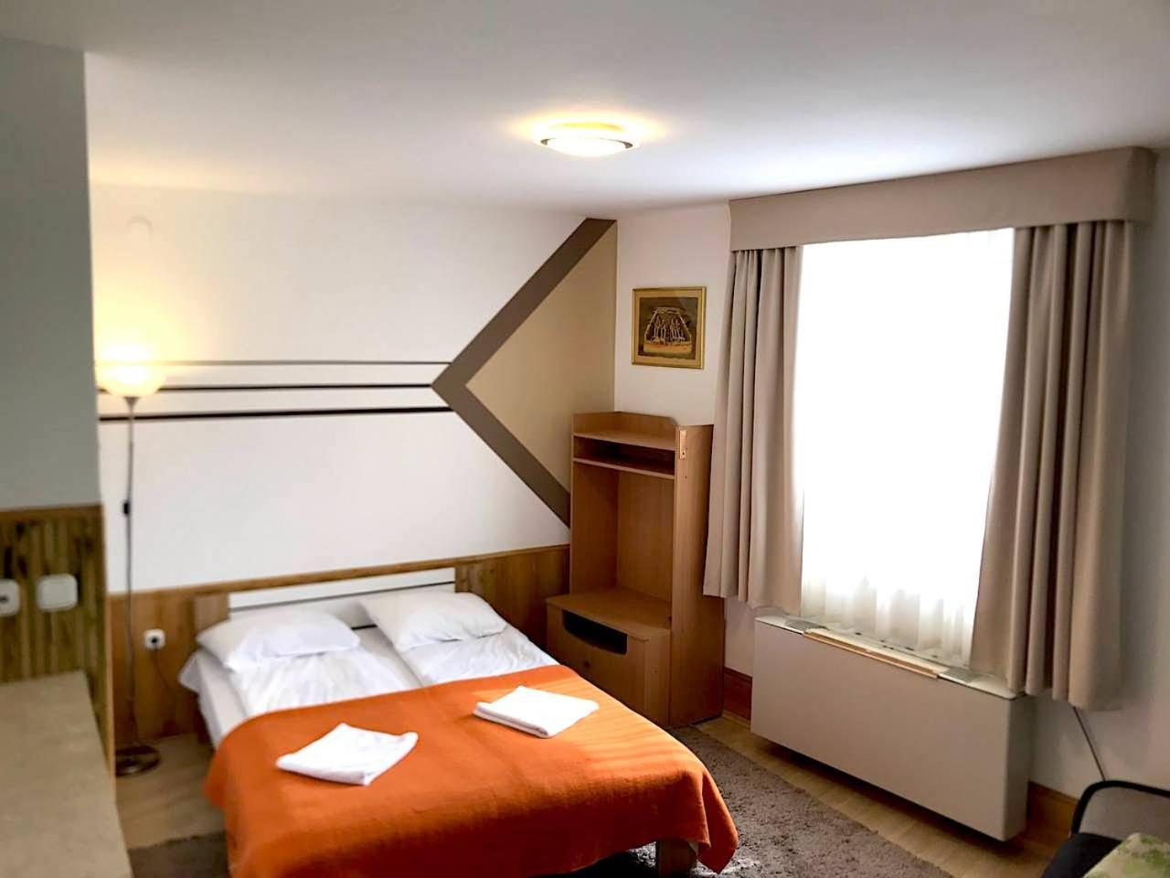 Apartamento ART Éden Hajdúszoboszló Exterior foto